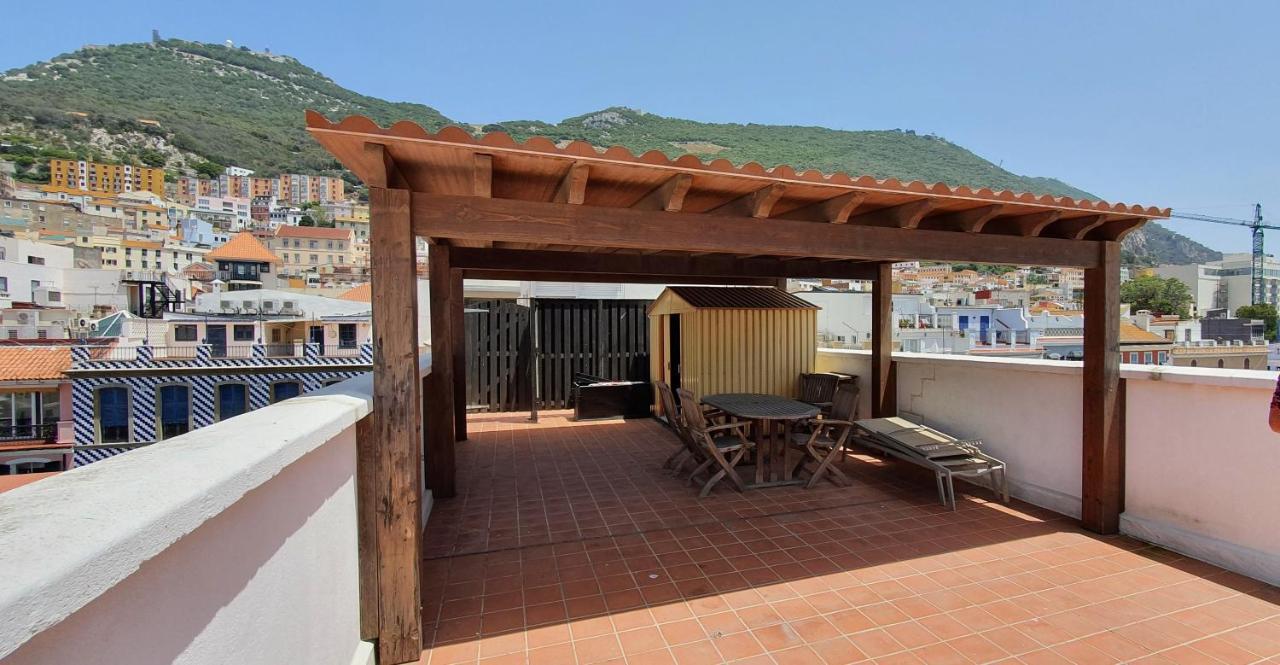 Gibraltar Town Centre Flat With Roof Terrace Daire Dış mekan fotoğraf